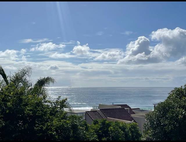 2 BEDROOM APARTMENT FOR SALE IN UMHLANGA CENTRAL